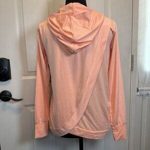 Girls Runway Hoodie Quick Dry Moisture Wicking Front Pocket Size Large 12/14